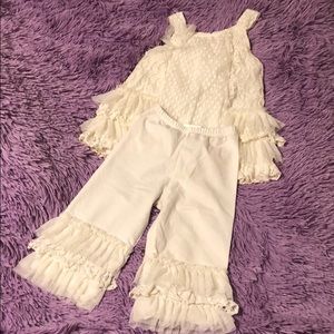 Isabella and Chloe 4T